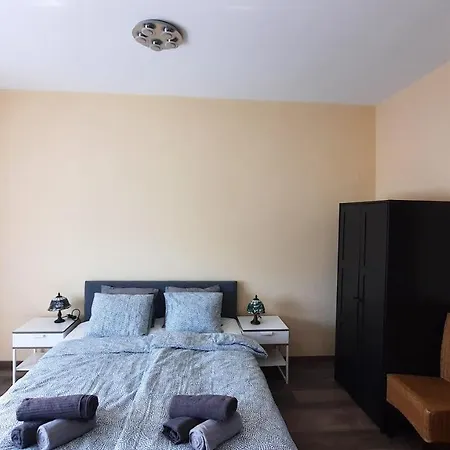 Savaria Apartment *
